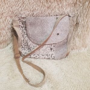 Myra bag
